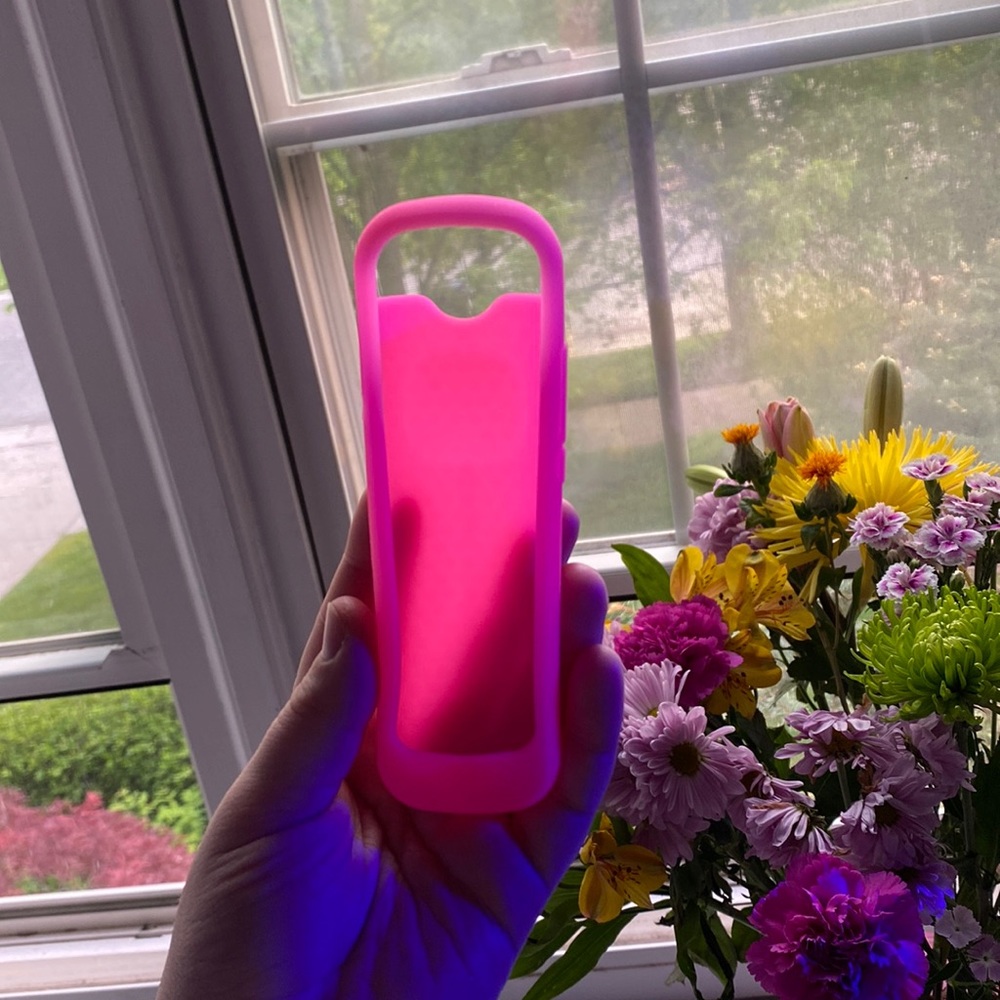 GLOW IN THE DARK REMOTE